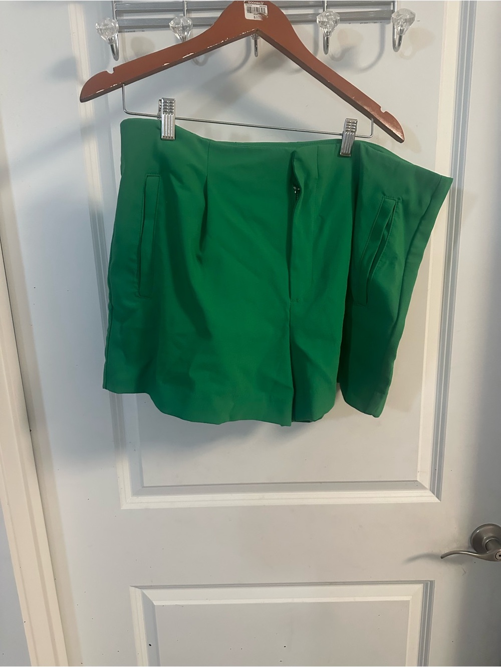 a new day Green Women's Tailored Short